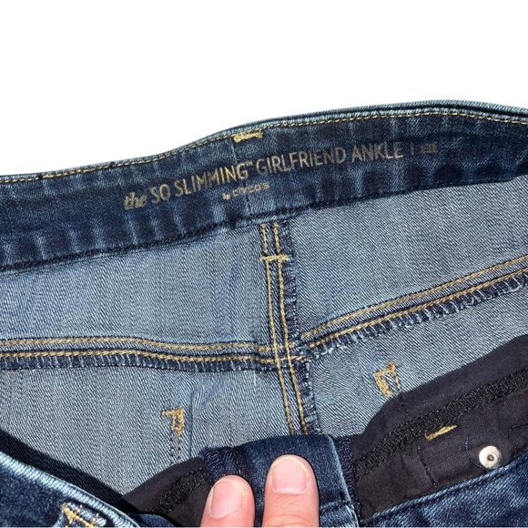 🌹 Chico’s So Slimming Girlfriend Ankle Jeans | Size 1 (M/8-10) - Picture 4 of 6